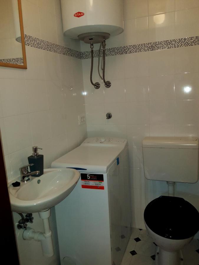 Vila Casa Istriana Nona Pina Kaštelir Exteriér fotografie